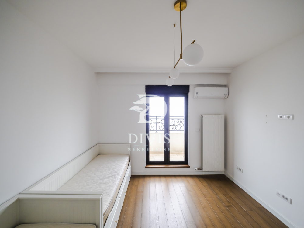 Slika 6 - Milana Rakića, Četvorosoban stan na prodaju, 130m2, 470.000€